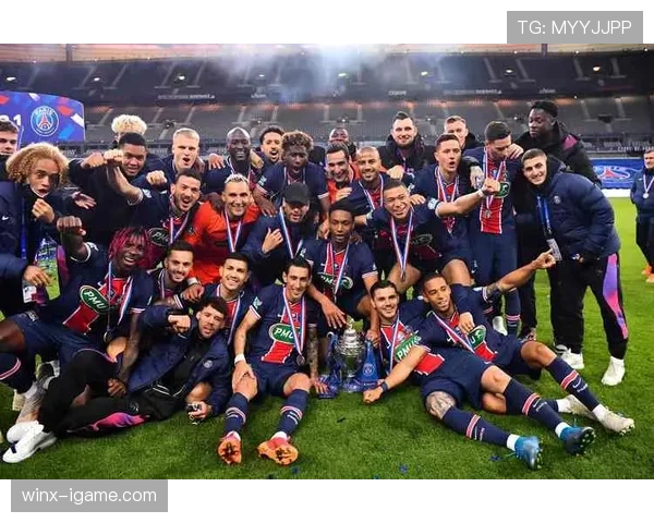 阿什拉夫·恩里克战术核心引领球队多维突破，铸就成功新路径