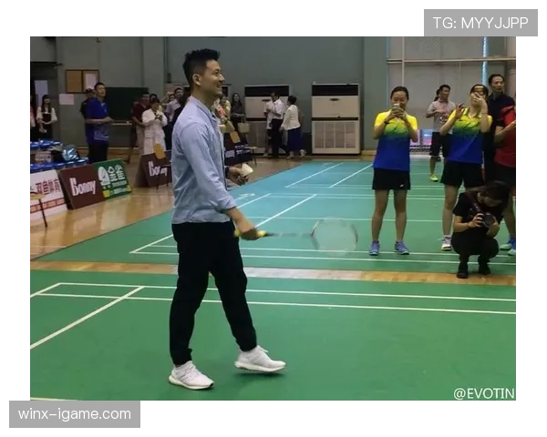 蔡赟当年打羽毛球挣的钱，够他在上海静安买几套房？